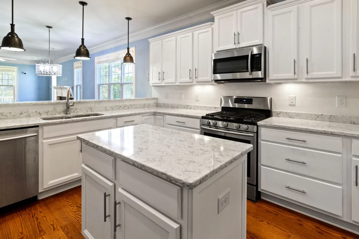 Filth & Squalor Cleanup in Bowling Green, FL